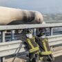 Copertina di Autocisterna di Gpl in fiamme sull’A1, riaperto il tratto tra Orte e Roma Nord: ancora code e disagi