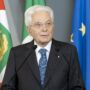 Copertina di Stazzema, le parole di Mattarella nell’anniversario dell’eccidio: “Dalle guerre ombre spettrali, respingere la violenza”