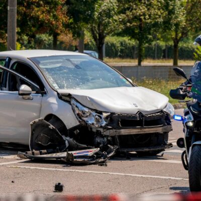 Copertina di Milano, bambini rom investono donna: Salvini sbraita, ma sbaglia tutto