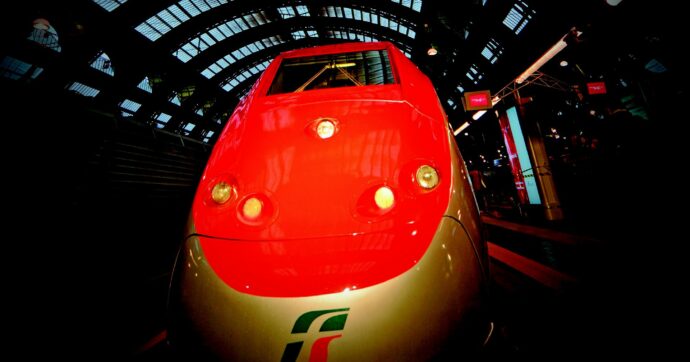 Alta velocità Roma-Milano: oltre 5 ore in più ma stesso prezzo