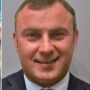 Copertina di Il caso del consigliere marchigiano di FdI: dubbi sulla sua candidabilità nel 2020. Ma intanto è riabilitato per le prossime regionali