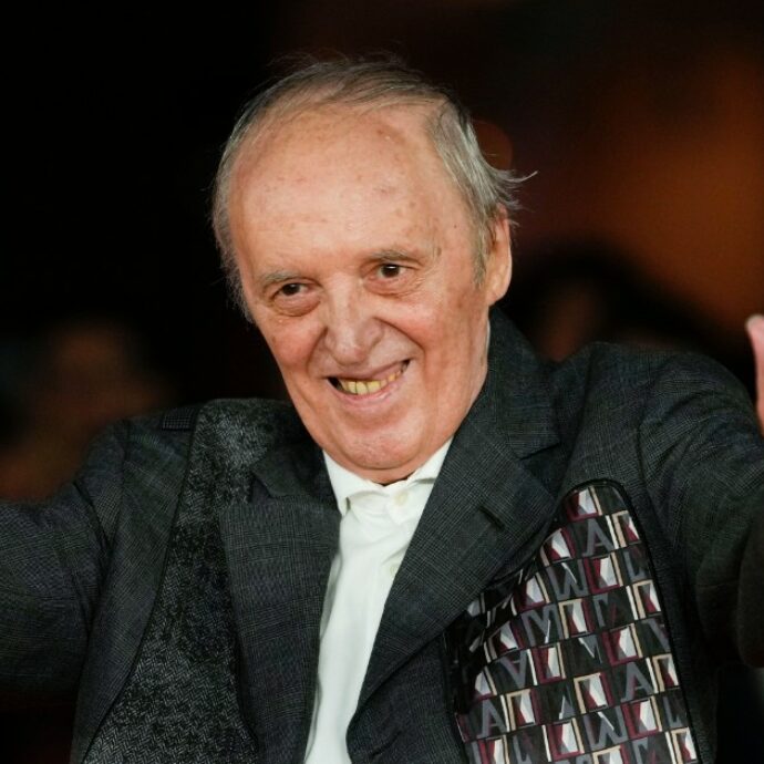 Dario Argento ricoverato in ospedale per una crisi respiratoria: ecco come sta il regista 84enne