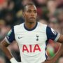 Copertina di “Codardi, vi nascondete dietro falsi nomi”: il comunicato del Tottenham dopo gli insulti razzisti a Mathys Tel