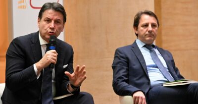 Copertina di Regionali Calabria, l’audio-harakiri di Avs: “Gioco sporco M5S-Pd, Tridico candidato finto”