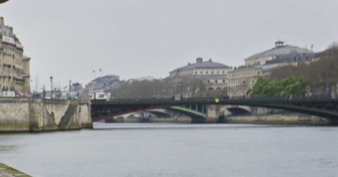 Quattro cadaveri ripescati nella Senna a sud di Parigi, aperte indagini distinte