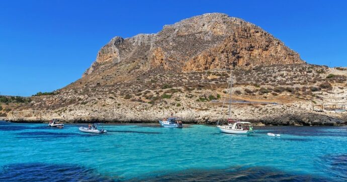Favignana dice no al Parco delle Egadi (atteso da 18 anni): “Unisce aree lontane”. Legambiente: “No, vogliono gestire i soldi da soli”