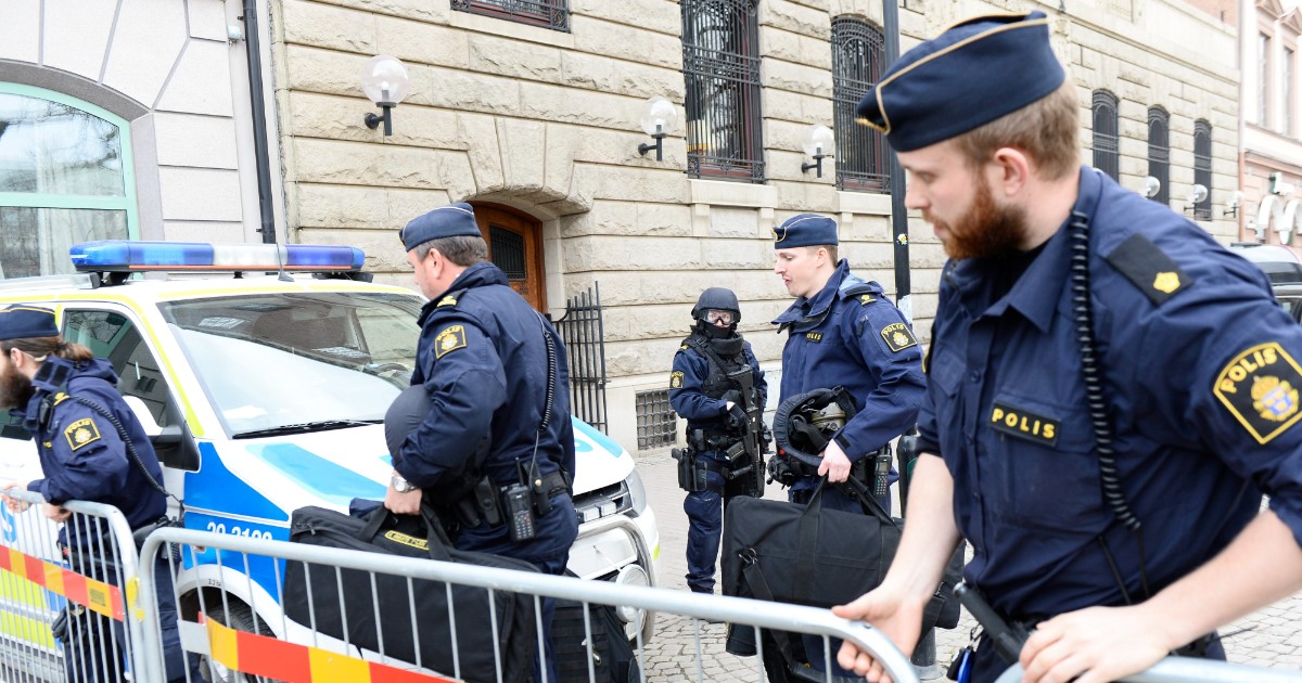 svezia sparatoria con diversi feriti vicino alla moschea di orebro