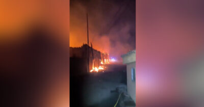 Copertina di Incendi in Spagna, il centro di Palacios de Jamuz completamente divorato dalle fiamme