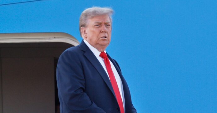 Trump punisce l’India per il greggio da Mosca: in vigore i dazi al 50% sull’export