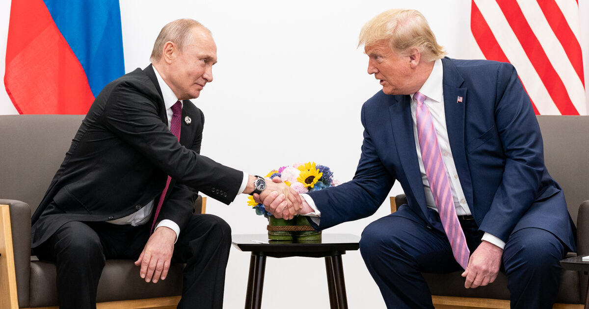 La Casa Bianca taglia l’applauso di Trump a Putin dal video ufficiale dell’incontro in Alaska
