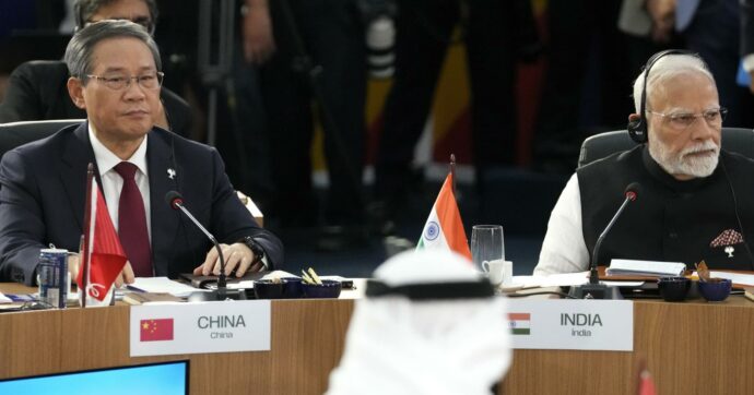 I dazi di Trump avvicinano le nemiche storiche Cina e India: il nuovo asse sfida Washington