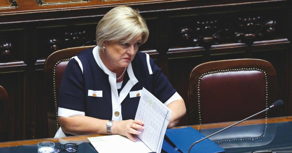 Dl Lavoro, Calderone non va in commissione a chiar