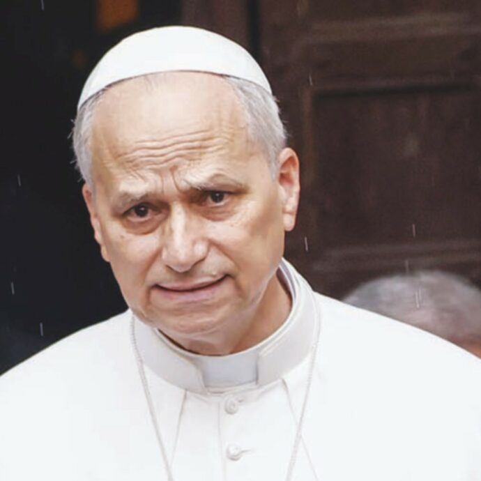 Papa Leone prega per la salvezza del cinema: “I grandi registi non sfruttano il dolore, lo indagano. Dare voce ai sentimenti complessi, contraddittori, talvolta oscuri che abitano il cuore dell’essere umano è un atto d’amore”