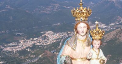 Copertina di Tesori nascosti e tradizioni millenarie: viaggio nella Basilicata Sacra. Mostra a Roma dal 3 al 24 settembre