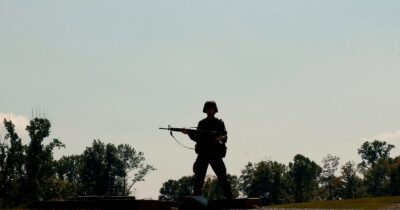 Copertina di L’esercito americano ora usa gli influencer per reclutare i giovani sui social