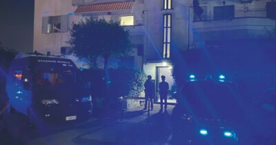 Copertina di Lite in casa, poliziotto ucciso nel Napoletano