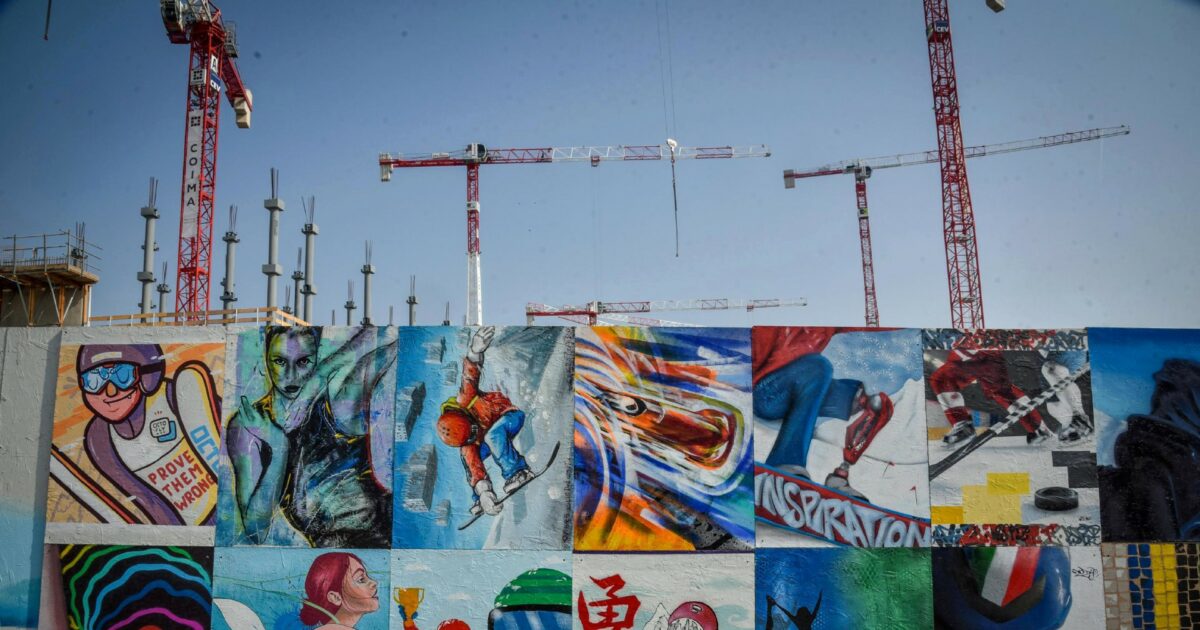 Olimpiadi 2026 a Milano-Cortina: Corsa Contro il Tempo per le Opere – Ritardi e Sfide Cruciali