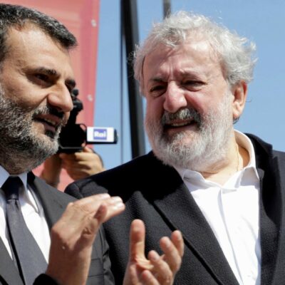 Copertina di Schlein ai duellanti Emiliano e Decaro: “Risolvetevela voi”