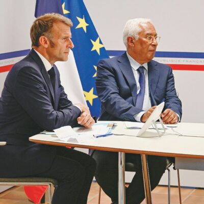 Copertina di Trump: “No truppe Usa in Ucraina”. Per il trilaterale si pensa a Budapest