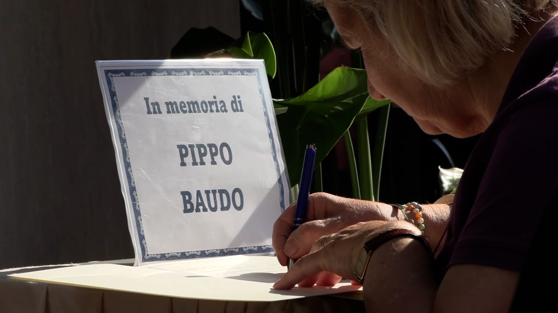 camera ardente di pippo baudo code per il secondo giorno di visite ci lascia il grande maestro