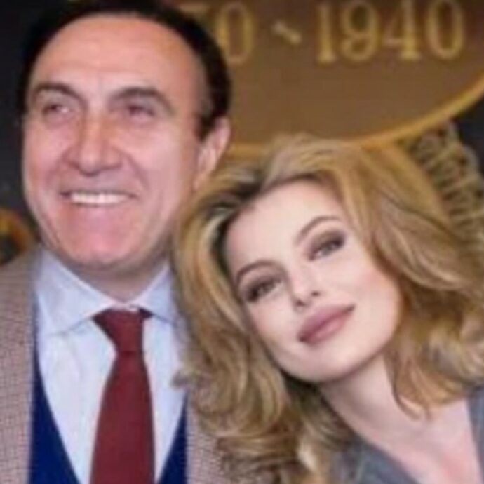 “Pippo Baudo ti faceva sua regina, poi decideva per te una parte diversa. Quando mi davano per morta mi ha voluta a Sanremo”: il ricordo di Alba Parietti