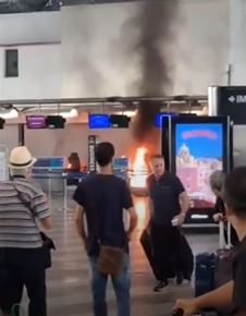 Incendia un cestino e martella i monitor a Malpensa: terminal 1 evacuato, panico tra i viaggiatori