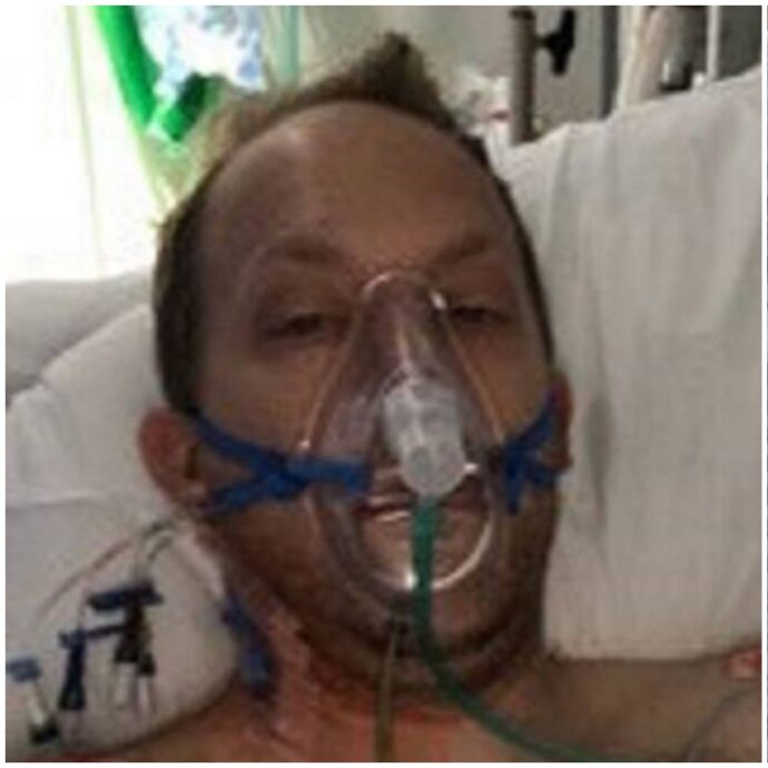 “Credevo di stare male per aver mangiato una salsiccia scadente, ma era un tumore al colon al quarto stadio e mi hanno dato pochi mesi di vita”: l’incredibile storia di Matt Eamer