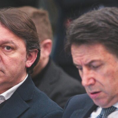 Copertina di Elezioni regionali, giravolta Tridico in Calabria: “Disponibile a candidarmi”