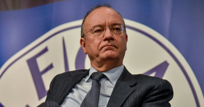 Dirigenti scolastici, concorso sospetto: incompatibilità e pasticci nei verbali. L’esposto di 71 esclusi in Lombardia