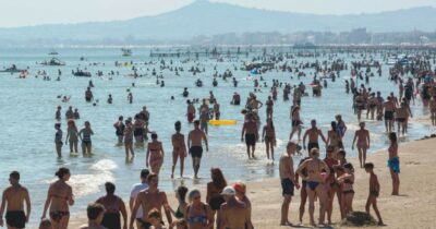 Copertina di Turismo, boom degli “arrivi”: il governo festeggia numeri senza senso