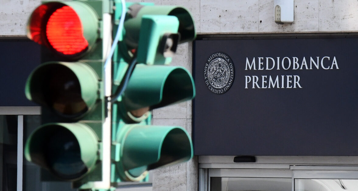Mediobanca, stop dai soci all’offerta su Banca Generali. Nagel accusa: “Bocciata per conflitti di interesse” Mediobanca, stop dai soci all’offerta su Banca Generali. Nagel accusa: “Bocciata per conflitti di interesse”