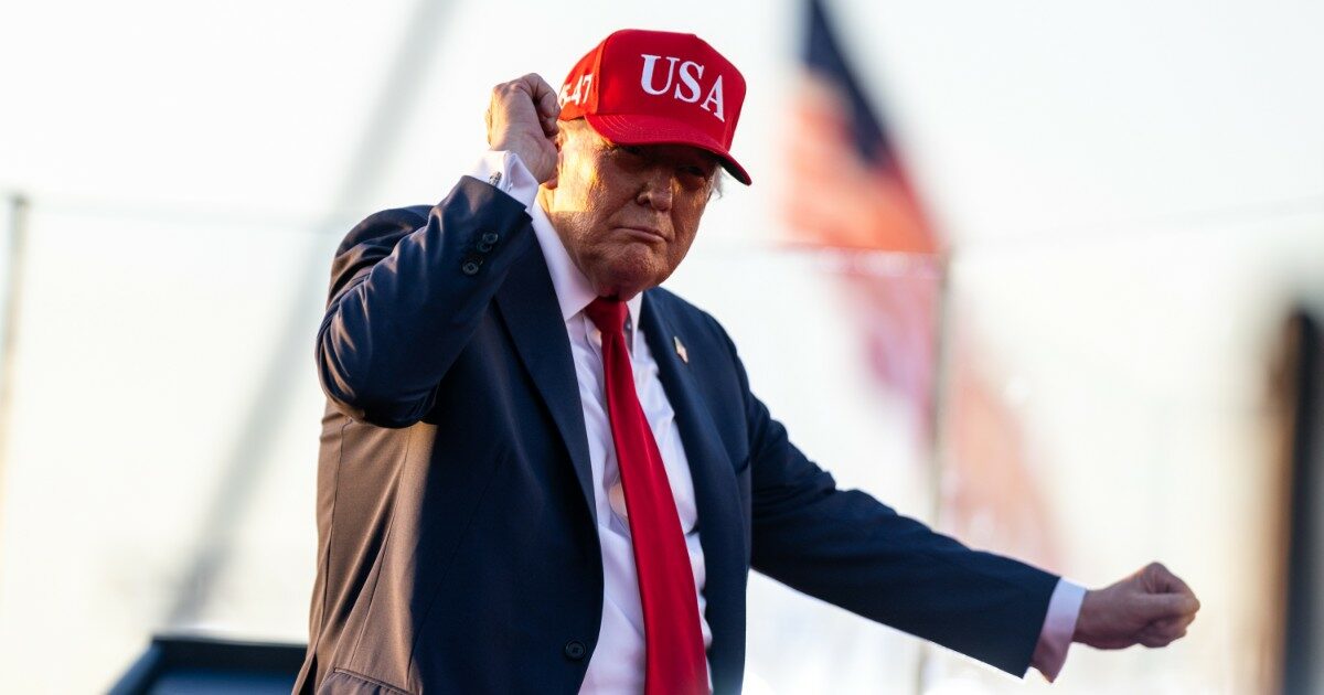 la corte di appello di new york annulla una multa per frode da 500 milioni di dollari contro trump sanzione eccessiva