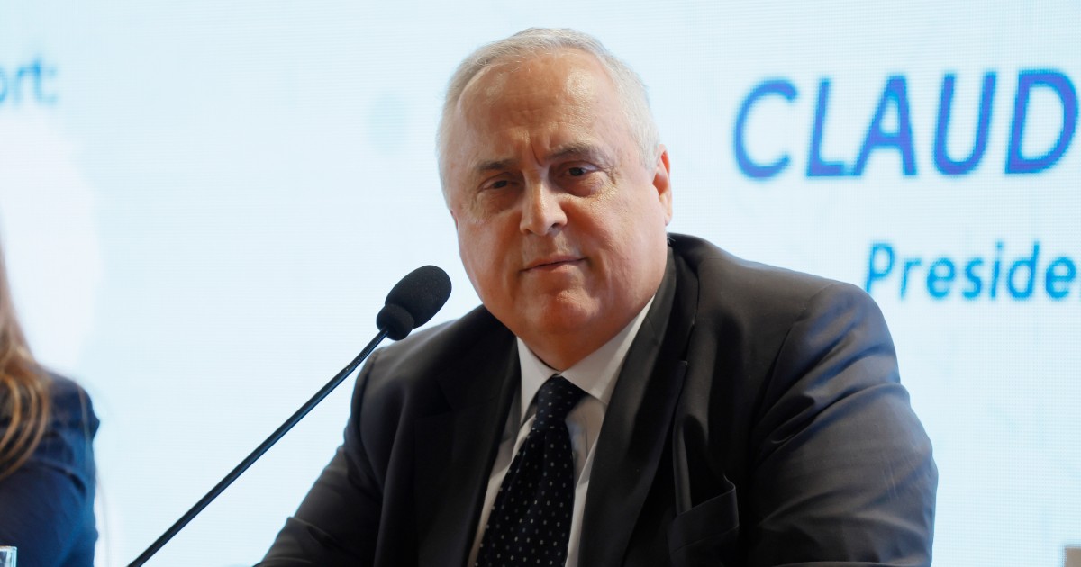 “Senza di voi la Lazio non sarebbe ciò che è”: Lotito ringrazia i tifosi dopo il record di abbonamenti