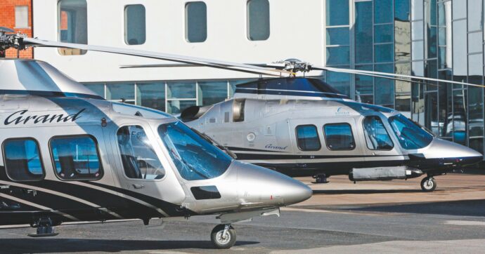 Il Cai: “No al luna park Dolomiti, basta elitaxi”