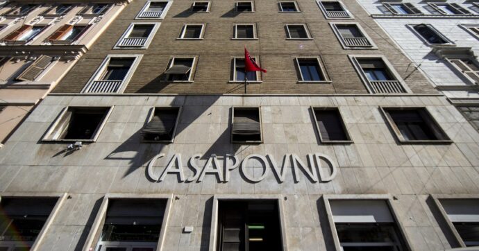 Leoncavallo sgomberato, Meloni esulta ma tace sugli amici camerati: zero proclami per CasaPound