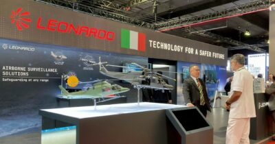 Copertina di Leonardo e la gara negli States da 4 miliardi:  la Marina vuole 145 aerei da addestramento