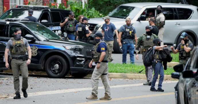 Trump: “Stasera sarò di pattuglia a Washington”