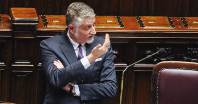 Copertina di Dopo il Leoncavallo toccherà alla sede di CasaPound? Il sofisma del ministro Giuli per dire “no”