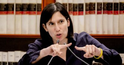 Copertina di Almasri, imbarazzo a Chigi prima dell’immunità. L’opposizione: ecco chi avete scarcerato