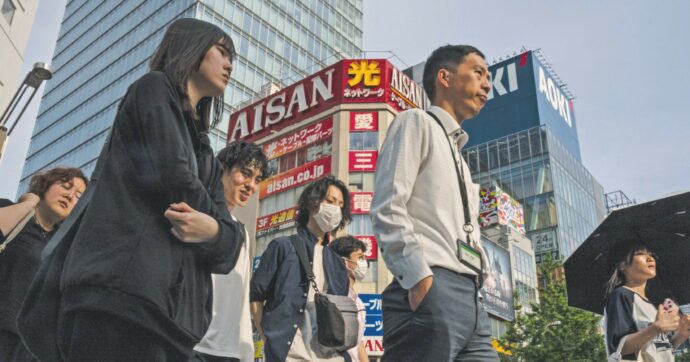 Mollo tutto ed evaporo: come diventare invisibili a Tokyo (ma non solo)