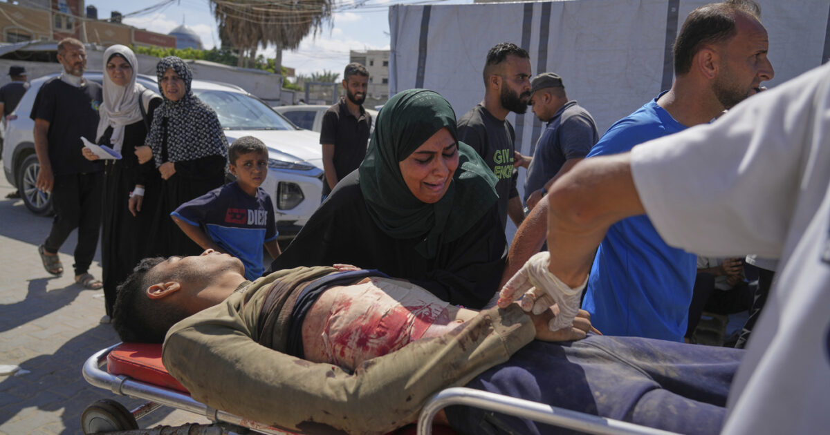 Gaza, il report dei ricercatori Usa e Uk: “Almeno 64 civili assaliti dall’Idf mentre cercavano aiuti” Gaza, il report dei ricercatori Usa e Uk: “Almeno 64 civili assaliti dall’Idf mentre cercavano aiuti”