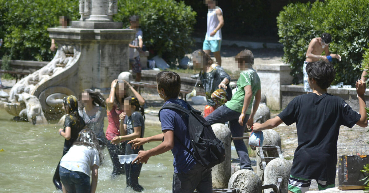 settembre 232 troppo caldo torna l8217idea del rientro a scuola a ottobre ma tanti si oppongono chi pensa ai genitori