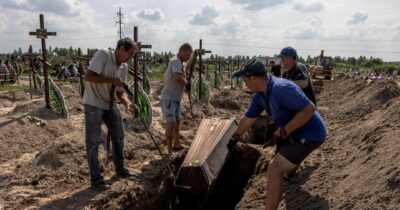Copertina di Guerra, i numeri – Hackerati i dati di Kiev. I russi: “1,7 mln di morti”
