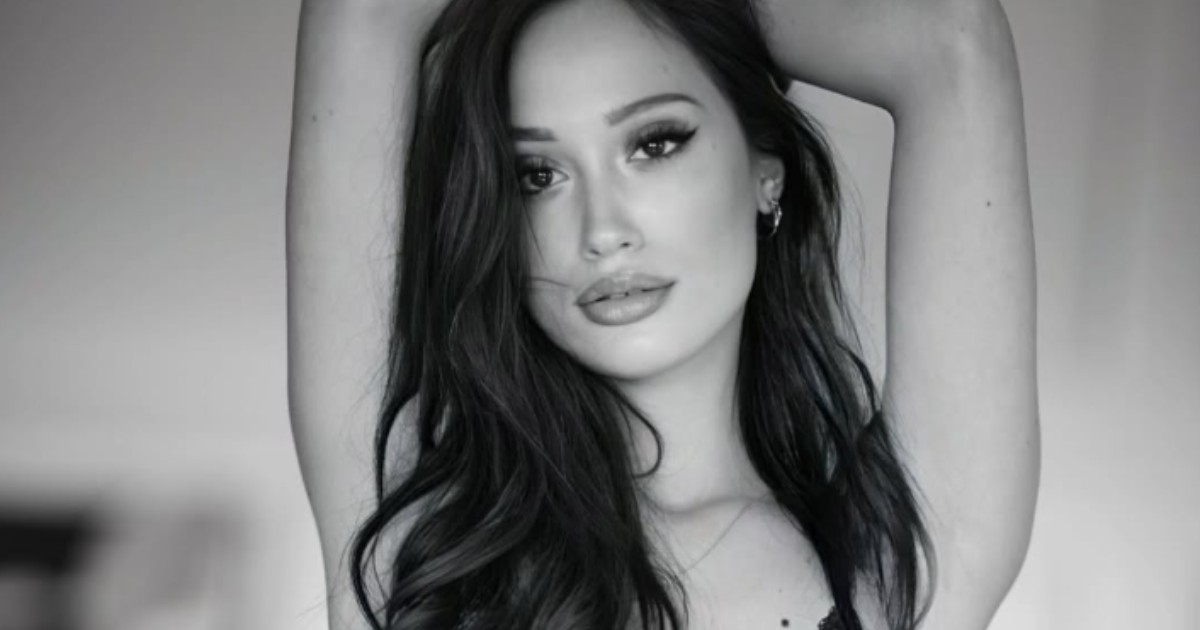 foto di nudo online deve restituire fascia e corona concorrente di miss italia esclusa dalle selezioni