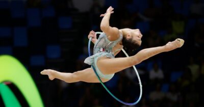 Copertina di Mondiali di ginnastica ritmica, Sofia Raffaeli vince l’oro nel cerchio e il bronzo nella palla a Rio de Janeiro
