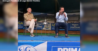 Copertina di “L’80% dei francesi non vede l’ora che se ne vada. Se ha così tanta voglia, andasse lui a combattere”: Salvini attacca (ancora) Macron