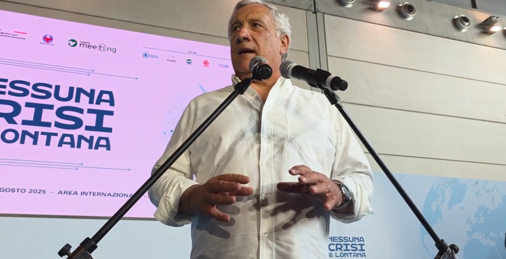 tajani difende gli extraprofitti delle banche niente blitz o operazioni strane 8211 video