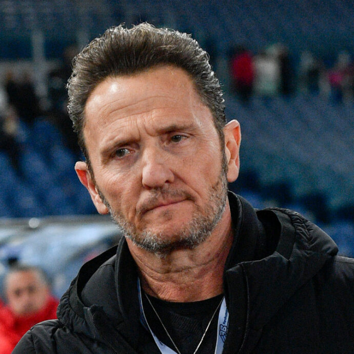 “Ho perso il mio faro e il mio più grande amore. Ora puoi abbracciare di nuovo papà”. Lutto per Enzo Salvi, è morta mamma Bruna