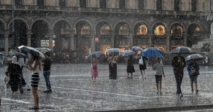 Maltempo in arrivo da Nord a Sud: allerta arancione in Toscana, rischio accumuli di pioggia
