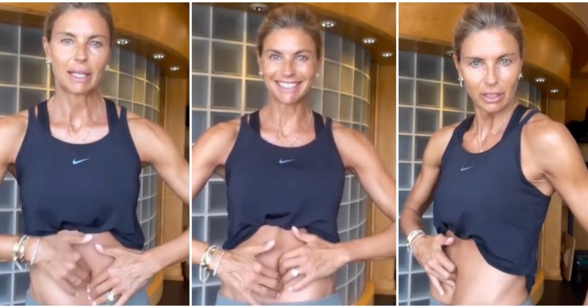 “Non ho la pancia, ma una diastasi addominale. Ho un buco proprio qui in mezzo, ci entra una mano”: Martina Colombari fa chiarezza su Instagram